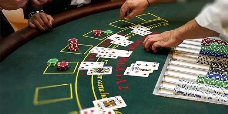 nam-vung-luat-choi-poker-kubet-theo-giai-doan